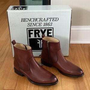 NWT Frye Women’s Danielle Brown Leather Ankle Boots
